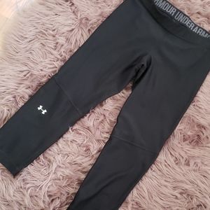 Under Armour compression leggings